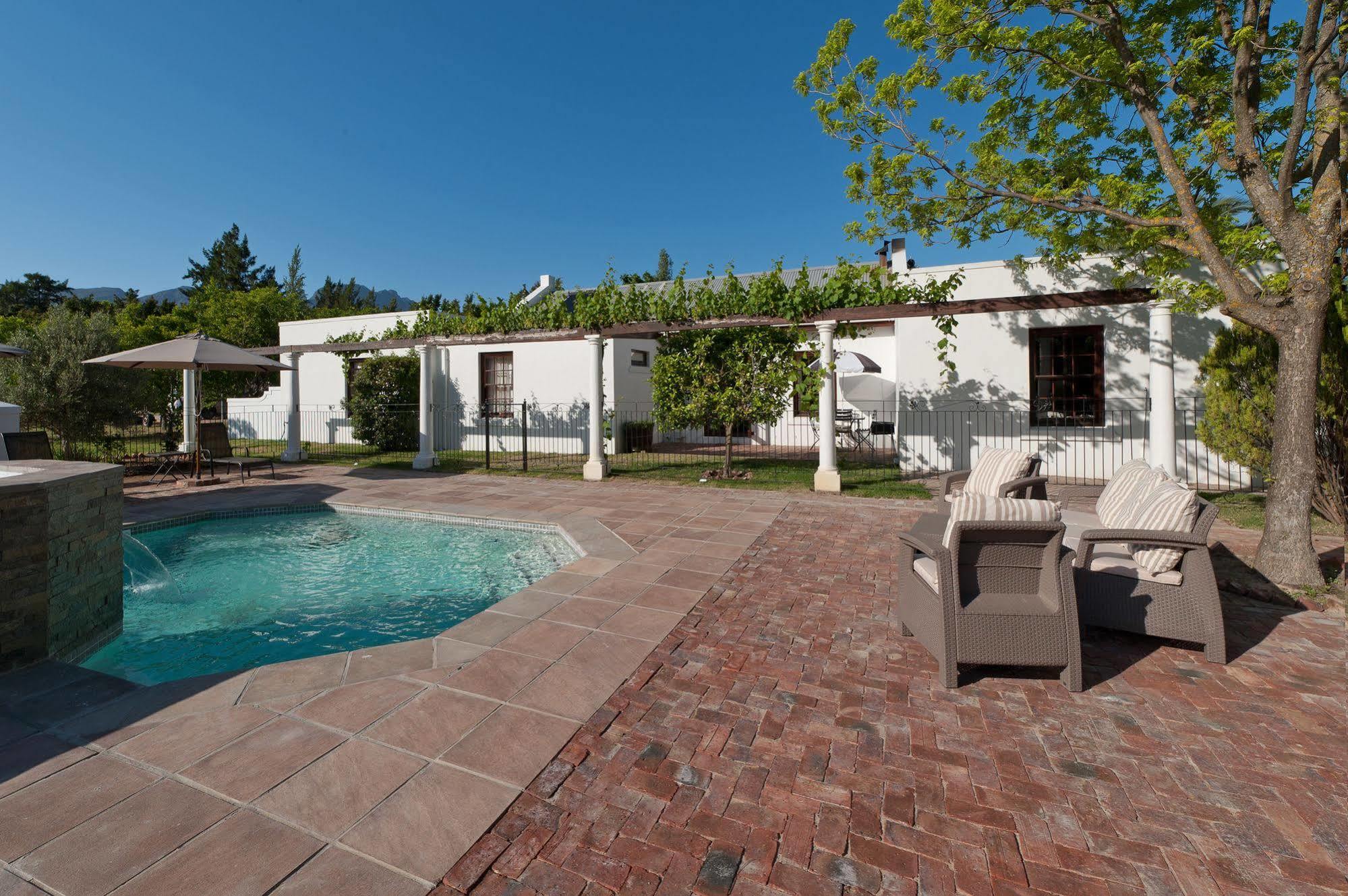 La Galiniere Guest Cottages Франсхук Экстерьер фото