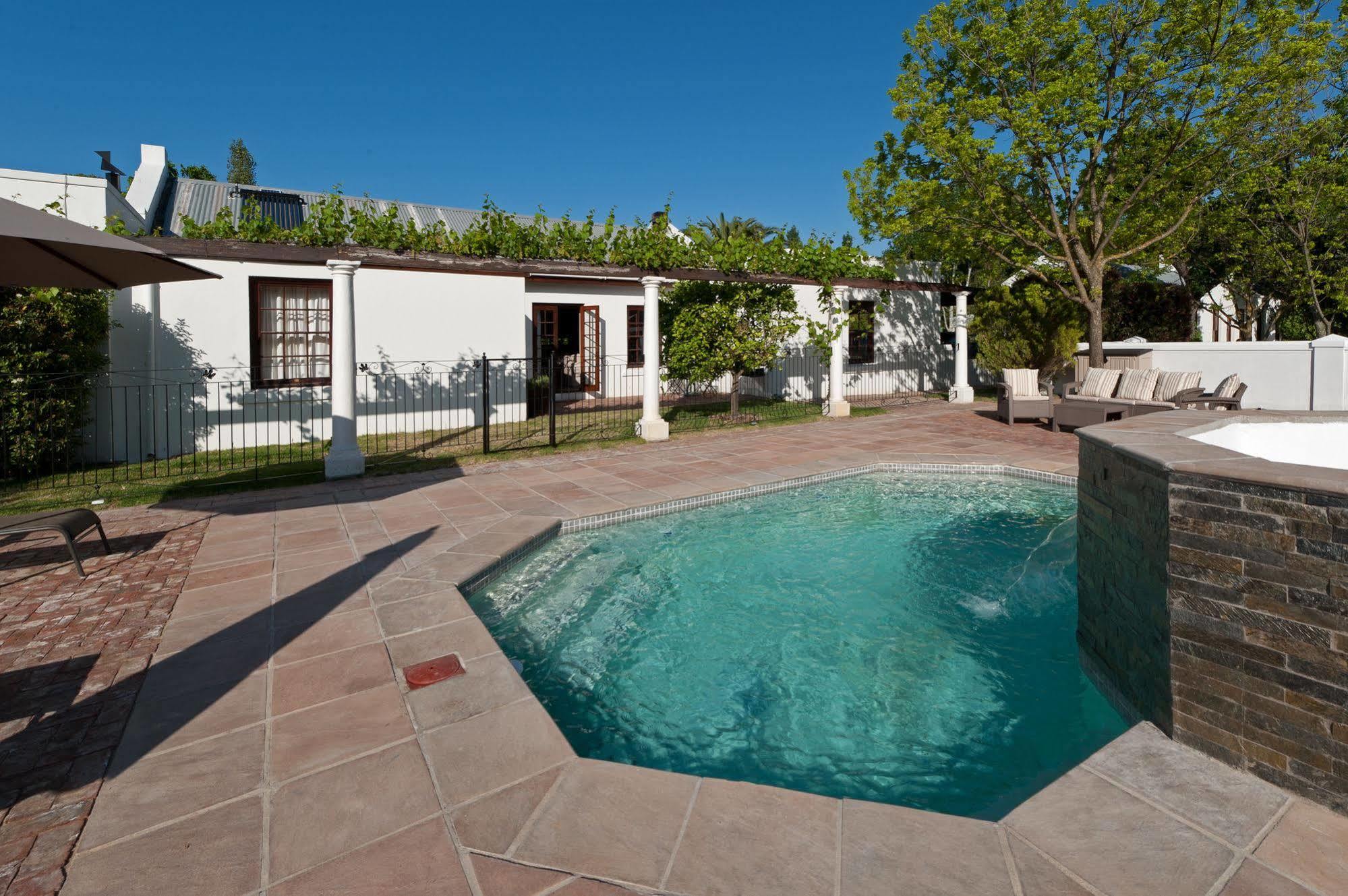 La Galiniere Guest Cottages Франсхук Экстерьер фото